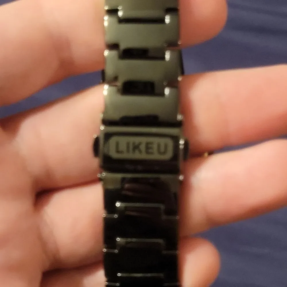 LIKEU BLACK STAINLESS STEEL WATCH